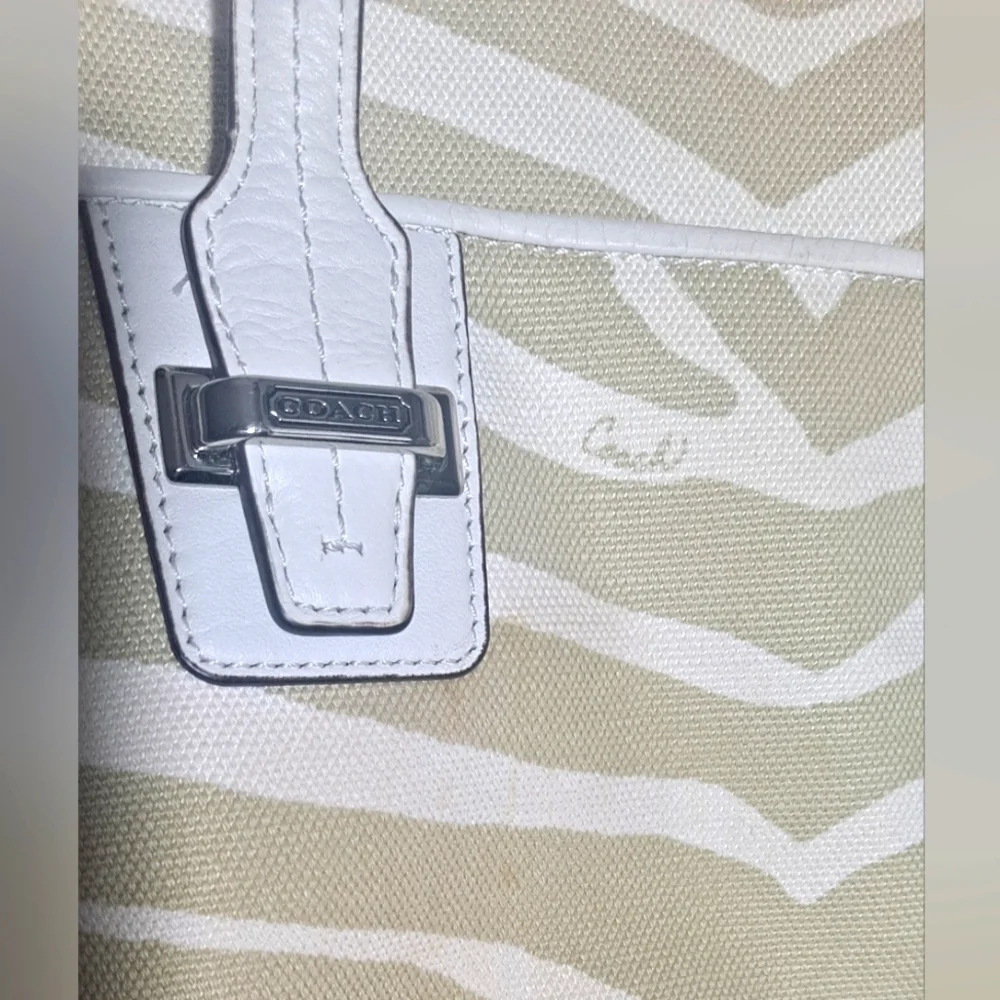 Coach White Tan Zebra Purse - Picture 3 of 16